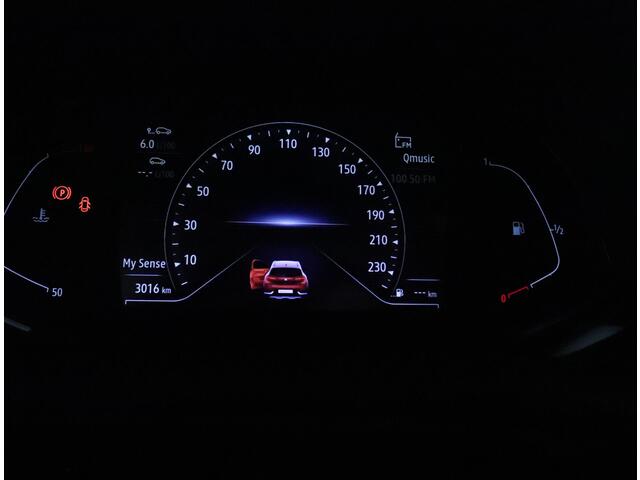 Renault CAPTUR 1.3 TCe 140 Techno | Clima | Navi | PDC |