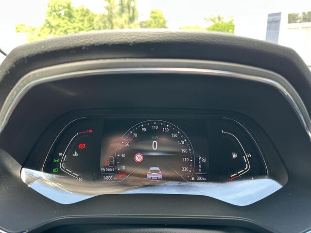 Renault CAPTUR 1.3 TCe 130 Intens | Lage tellerstand | Dealer onderhouden