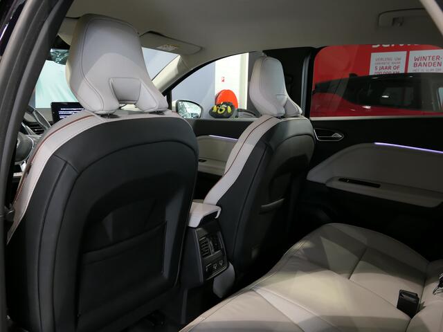 Renault CAPTUR 1.6 E-Tech Plug-in Hybrid 160 Initiale Paris *DEALER ONDERHOUDEN* *Trekhaak* - Allseasons, stoel + stuurverwarming & volleder bekleding