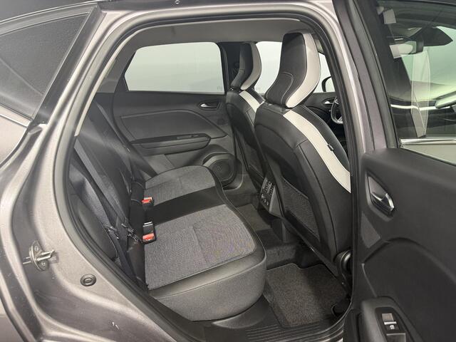 Renault CAPTUR 1.3 TCe 140 Techno / Automaat / Nieuw model / 140pk / Navigatie