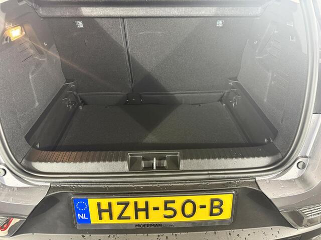 Renault CAPTUR 1.3 TCe 140 Techno / Automaat / Nieuw model / 140pk / Navigatie