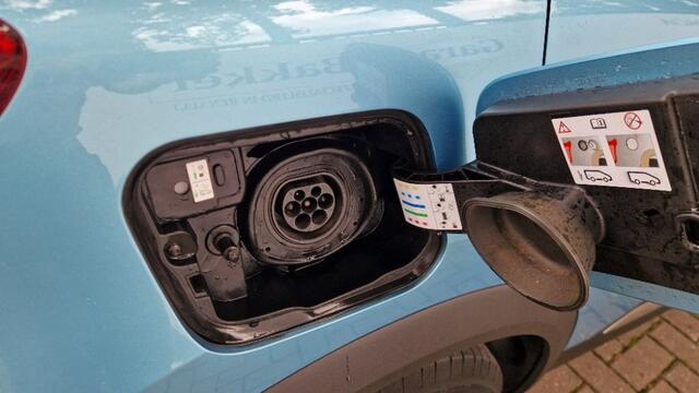 Renault CAPTUR 1.6 hybride-plug in 160 INTENS