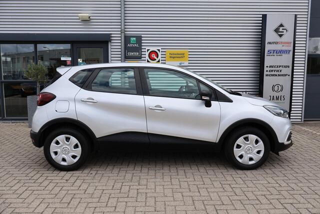 Renault CAPTUR Life 90PK Bluetooth | Led | Cruise | DAB | Airco | NL-Auto | Hill-Hold | Start/Stop | Volledig Onderh.