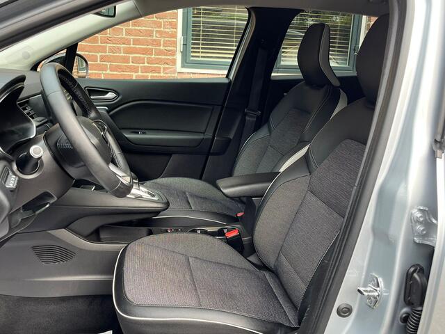 Renault CAPTUR 1.6 E-Tech Plug-in Hybrid 160 E-TECH Zwart Dak.