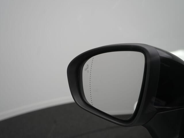 Renault CAPTUR TCe 140 Intens - RIJKLAARPRIJS - All Seasonbanden - Achteruitrijcamera