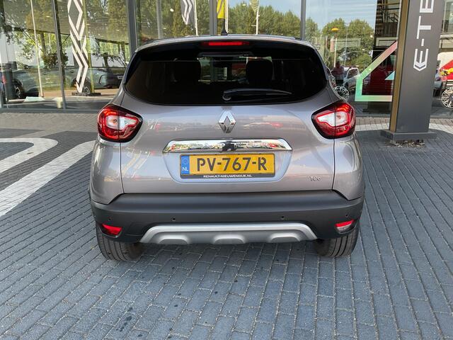Renault CAPTUR 0.9 TCe Intens PARKEERSENSOREN / NAVIGATIE / BLEUTOOTH / CRUISECONTROL / KEYLESS / AIRCONDITIONING