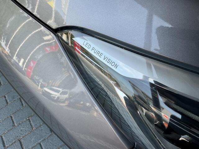 Renault CAPTUR 0.9 TCe Intens PARKEERSENSOREN / NAVIGATIE / BLEUTOOTH / CRUISECONTROL / KEYLESS / AIRCONDITIONING