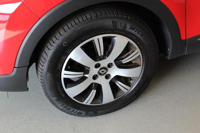 Renault CAPTUR 0.9 TCe Limited | NL-AUTO+N.A.P! | AIRCO | DAB-RADIO | NAVIGATIE | PDC-A | KEYLESS | 16'LMV |