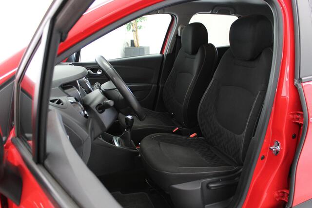 Renault CAPTUR 0.9 TCe Limited | NL-AUTO+N.A.P! | AIRCO | DAB-RADIO | NAVIGATIE | PDC-A | KEYLESS | 16'LMV |