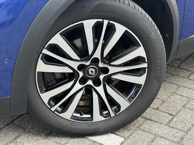 Renault CAPTUR 1.6 E-Tech Plug-in Hybrid 160 Initiale Paris (Hoge instap) Trekhaak | Open Dak | BOSE | 360 Camera | Navigatie | Dealer Onderhouden