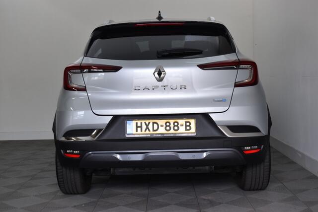 Renault CAPTUR 1.6 E-Tech Plug-in Hybrid 160PK Initiale Paris Automaat
