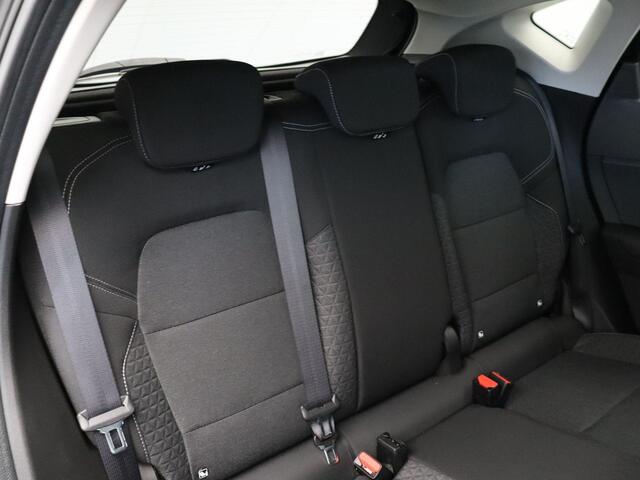 Renault CAPTUR 1.3 mild hybrid 140pk evolution | 1500kg geremd | Navigatie | Lichtmetalen velgen | Getint glas |