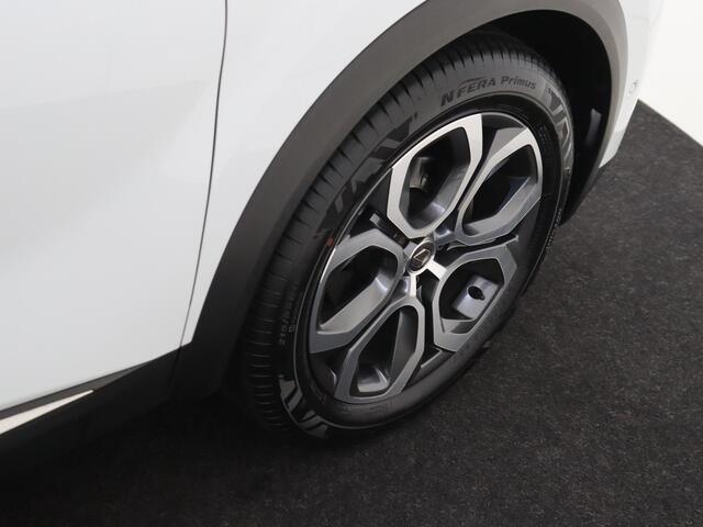 Renault CAPTUR 1.0 TCe 100 Edition One |Cruise & Climate Control| Navigatie| 360 Camera| Achteruitrijcamera | Privacy Glass
