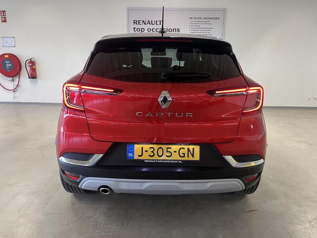 Renault CAPTUR 1.0 TCe 100 Intens APPLE CARPLAY / ANDROID AUTO / CLIMATE CONTROLE / NAVIGATIE / CRUISE CONTROLE / PARKEERSENSOREN.