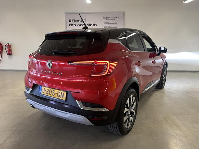 Renault CAPTUR 1.0 TCe 100 Intens APPLE CARPLAY / ANDROID AUTO / CLIMATE CONTROLE / NAVIGATIE / CRUISE CONTROLE / PARKEERSENSOREN.