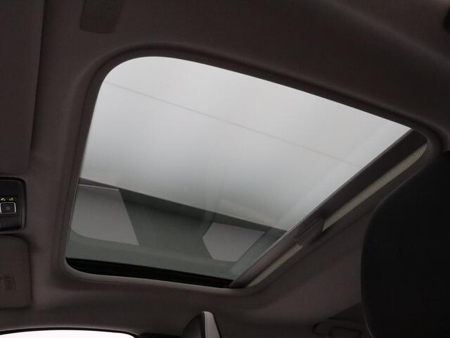 Renault CAPTUR 160pk E-Tech Plug-in Hybrid Edition One BOSE | 360° Camera | Cruise | Parkeersens. v+a | Stuurverw. | Panoramadak