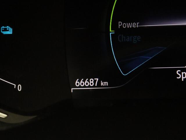 Renault CAPTUR E-Tech full hybrid 145pk techno Automaat Cruise | Climate | Carplay | Navi | Parkeersens. v+a