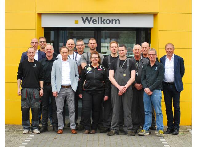 Renault CAPTUR TCe 90 Intens / 1E EIGENAAR / NAVI / AIRCO / PDC 360 / CRUISE / BLINDSPOT / CAMERA / EASY LIFE PACK / ANDROID AUTO / KEYLESS / LED / KEYLESS / 17'' LMV