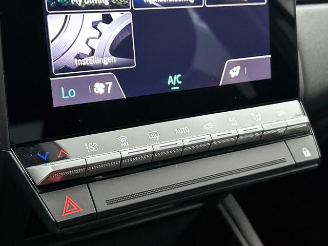 Renault CAPTUR mild hybrid 160PK techno / CAMERA / NAVI GROOT / ADAPTIVE CRUISE