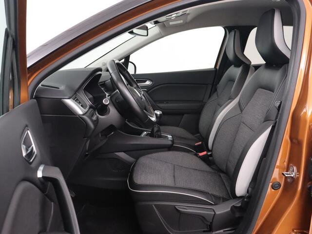 Renault CAPTUR 1.0 TCe Intens | 1e eigenaar | Trekhaak | Carplay | Keyless | Half leder | Navigatie | Parkeerhulp | Cruise control | Full LED