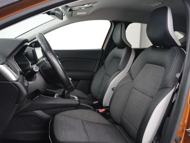 Renault CAPTUR 1.0 TCe Intens | 1e eigenaar | Trekhaak | Carplay | Keyless | Half leder | Navigatie | Parkeerhulp | Cruise control | Full LED