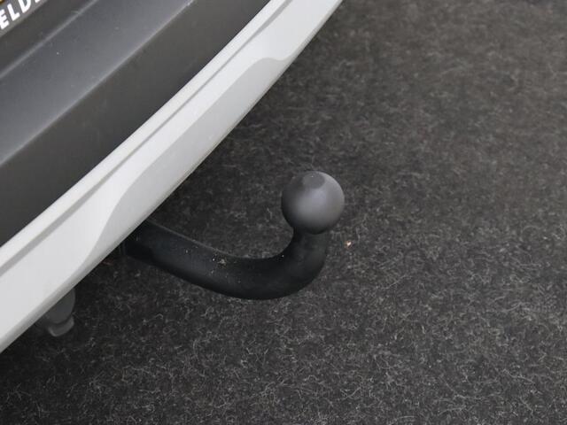 Renault CAPTUR 1.0 TCe Intens | 1e eigenaar | Trekhaak | Carplay | Keyless | Half leder | Navigatie | Parkeerhulp | Cruise control | Full LED