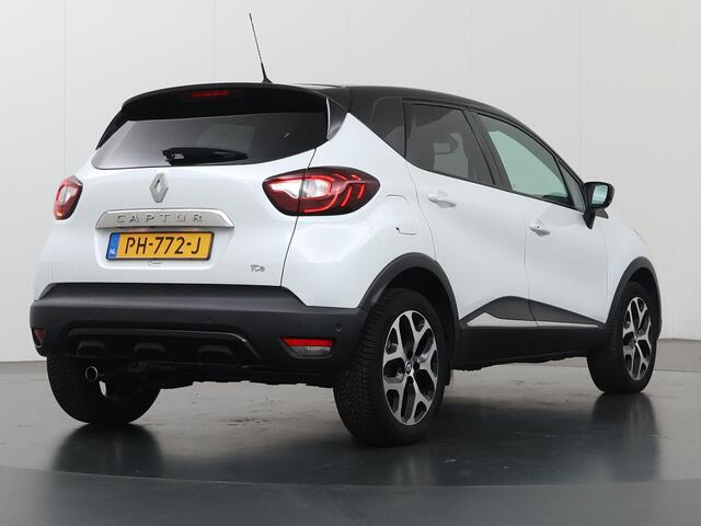 Renault CAPTUR 1.2 TCe Intens | Panoramadak | Parkeercamera | Dodehoekdetectie | Naviagtie |
