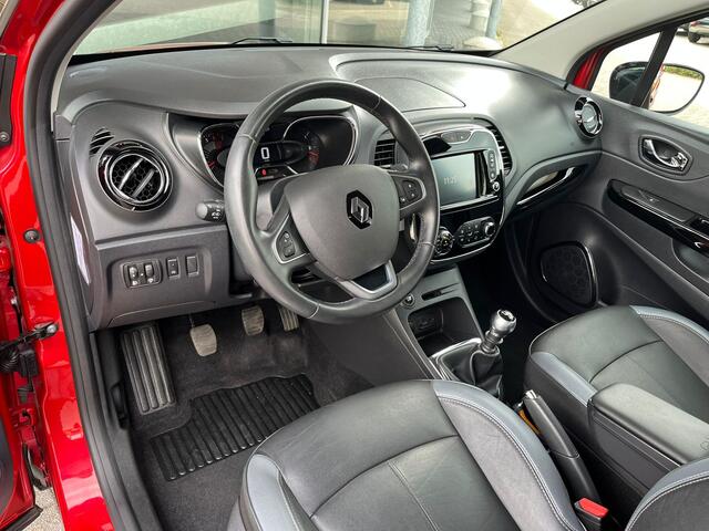 Renault CAPTUR 1.2 TCe Xmod | Camera | Stoelverwarming | Navigatie | Cruise Control | Climate Control |
