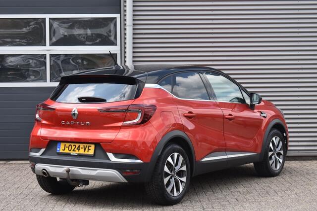 Renault CAPTUR 1.3 TCE INTENS / TREKHAAK / CAMERA / NAVI