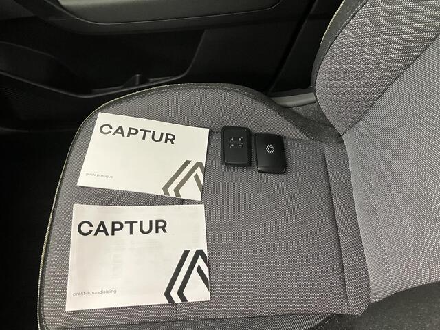 Renault CAPTUR 1.8 E-Tech full hybrid 160 techno / Gris Rafale Black / Nieuw, Direct Leverbaar / 18 Inch Wielen / Apple CarPlay/Android Auto / Climate Control / Adaptive Cruise Control / Camera /