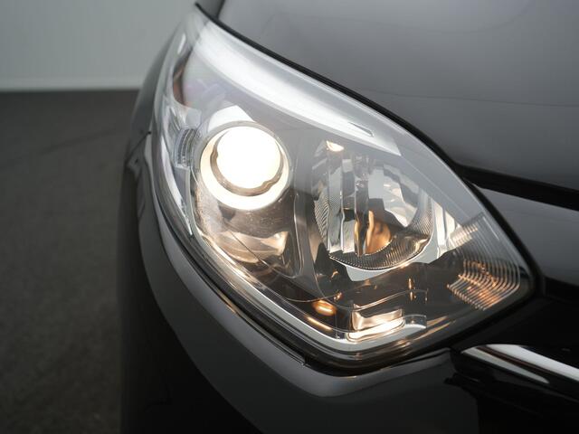 Renault CAPTUR TCe 90 Dynamique - RIJKLAARPRIJS - All Seasonbanden - Trekhaak - Achteruitrijcamera - Middenarmsteun