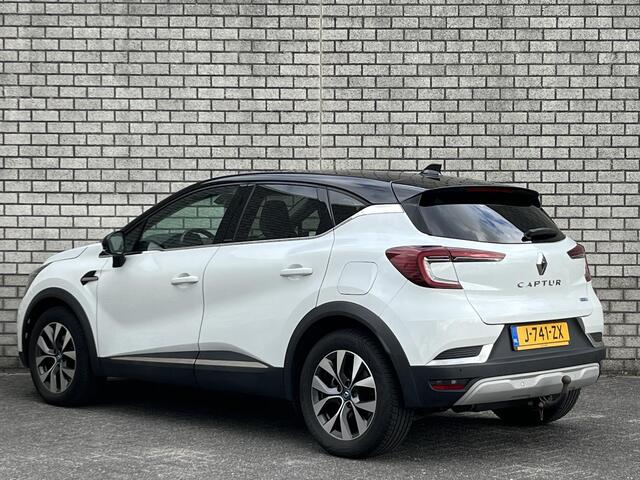 Renault CAPTUR 1.6 E-Tech Plug-in Hybrid 160 Intens | Trekhaak | Apple Carplay / Android Auto | All Season |