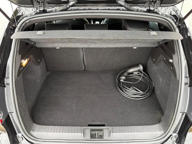 Renault CAPTUR 1.6 E-Tech Plug-in Hybrid 160 Edition One