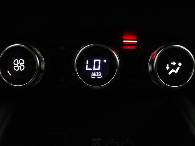 Renault CAPTUR E-Tech Plug-in Hybrid 160pk Intens Automaat Camera | Climate | Cruise | Navi | Parkeersens. v+a