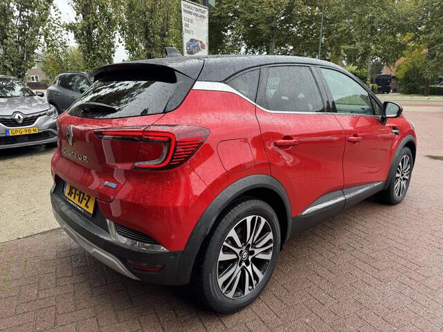 Renault CAPTUR 1.6 E-Tech plug-in hybrid 160 Initiale Paris