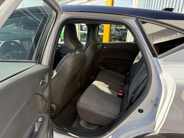 Renault CAPTUR 1.3 mild hybrid 160 techno | Google Maps geïntegreerd | Achteruitrijcamera | LED | Key-less | DAB | Climate Control | Lichtmetaal |