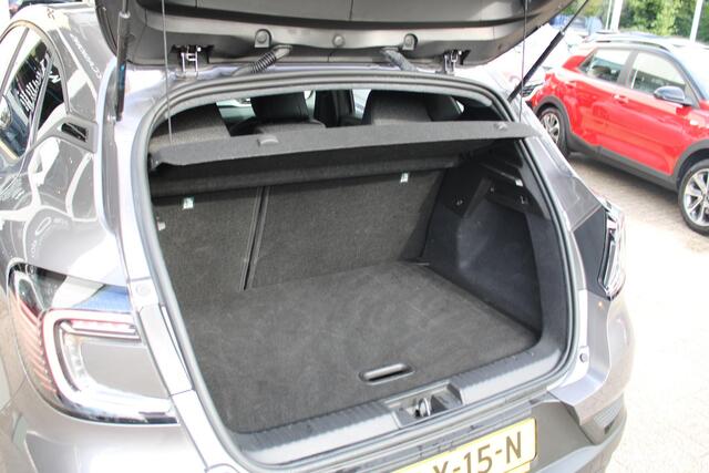 Renault CAPTUR 1.0 TCe 90 techno Navigatiesysteem | Achterruitrij Camera | Parkeer sensoren | Apple Carplay / Android Auto