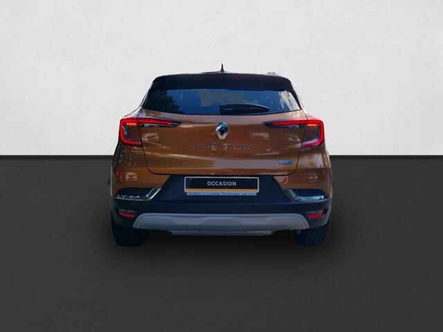 Renault CAPTUR 1.6 E-Tech Plug-in Hybrid 160 Intens AUTOMAAT / STOELVERWARMING / ECC