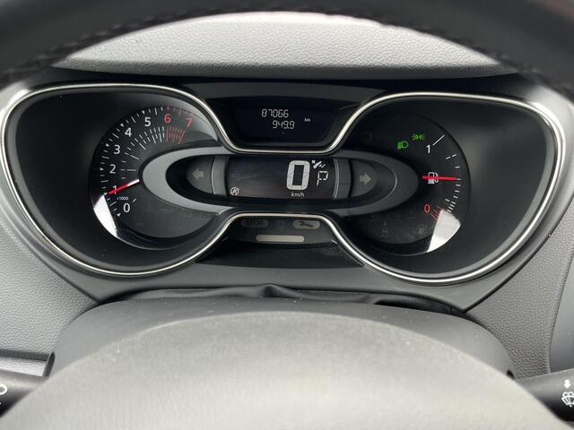 Renault CAPTUR 1.3 TCe Intens | Navi/Camera/Cruise/Clima/17"/Trekhaak/Android Auto