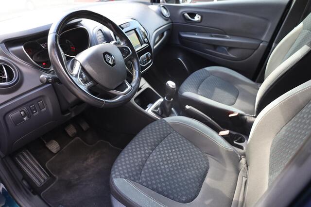 Renault CAPTUR 0.9 TCe Intens TREKHAAK CAMERA CLIMA NAVI CRUISE ELEC.INLAPBARE-SPIEGELS 2XPDC NAP 17''LMV