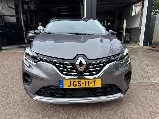Renault CAPTUR 1.6 E-Tech plug-in hybrid 160 Initiale Paris