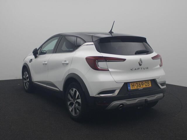 Renault CAPTUR TCe 130 EDC Automaat Intens | Easy Link Navigatie met Apple CarPlay & Android Auto | Lichtmetalen wielen 17" 'Bahamas' met zwarte inleg | Ruimtebesparend reservewiel | Zwevende middenconsole en verschuifbare armsteun vóór