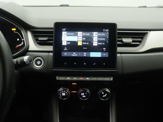 Renault CAPTUR TCe 130 EDC Automaat Intens | Easy Link Navigatie met Apple CarPlay & Android Auto | Lichtmetalen wielen 17" 'Bahamas' met zwarte inleg | Ruimtebesparend reservewiel | Zwevende middenconsole en verschuifbare armsteun vóór