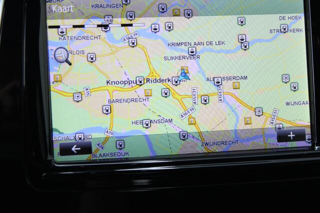 Renault CAPTUR 0.9 TCe Intens / LEDER / CAMERA / NAVI / TREKHAAK