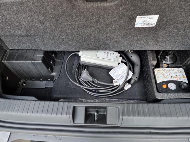 Renault CAPTUR 1.6 E-Tech Plug-in Hybrid 160pk Intens+ | Super uitvoering | Zeer mooie staat!