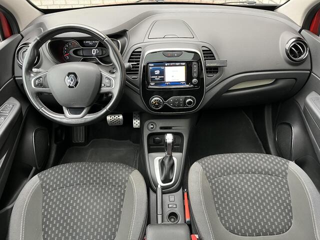Renault CAPTUR 1.3 TCe 150 EDC Automaat Intens | Trekhaak | Panoramadak | Dodehoekdetectie | Achteruitrijcamera |