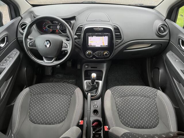 Renault CAPTUR 0.9 TCe Intens / Keyless / Climate / Parkeersensoren. Achter / Cruise / Navi /