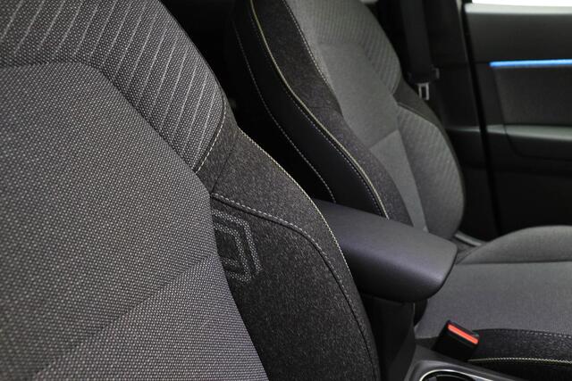 Renault CAPTUR 1.3 mild hybrid 160 techno | Stoelverwarming | Stuurverwarming | Nieuw model |