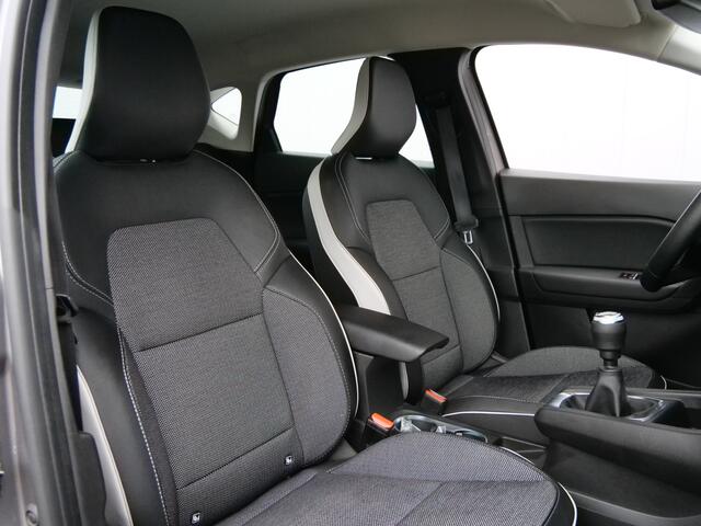 Renault CAPTUR 1.3 TCe Rive Gauche 140 Pk Navi / Apple Carplay / DAB / Camera