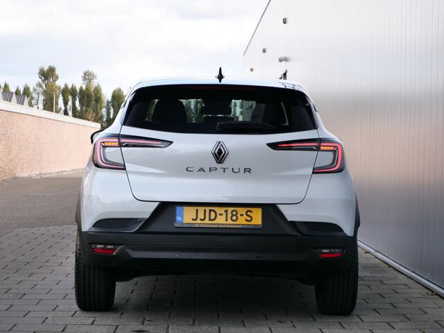 Renault CAPTUR 1.0 TCe 90 Pk Techno DAB / Apple Carplay / Camera